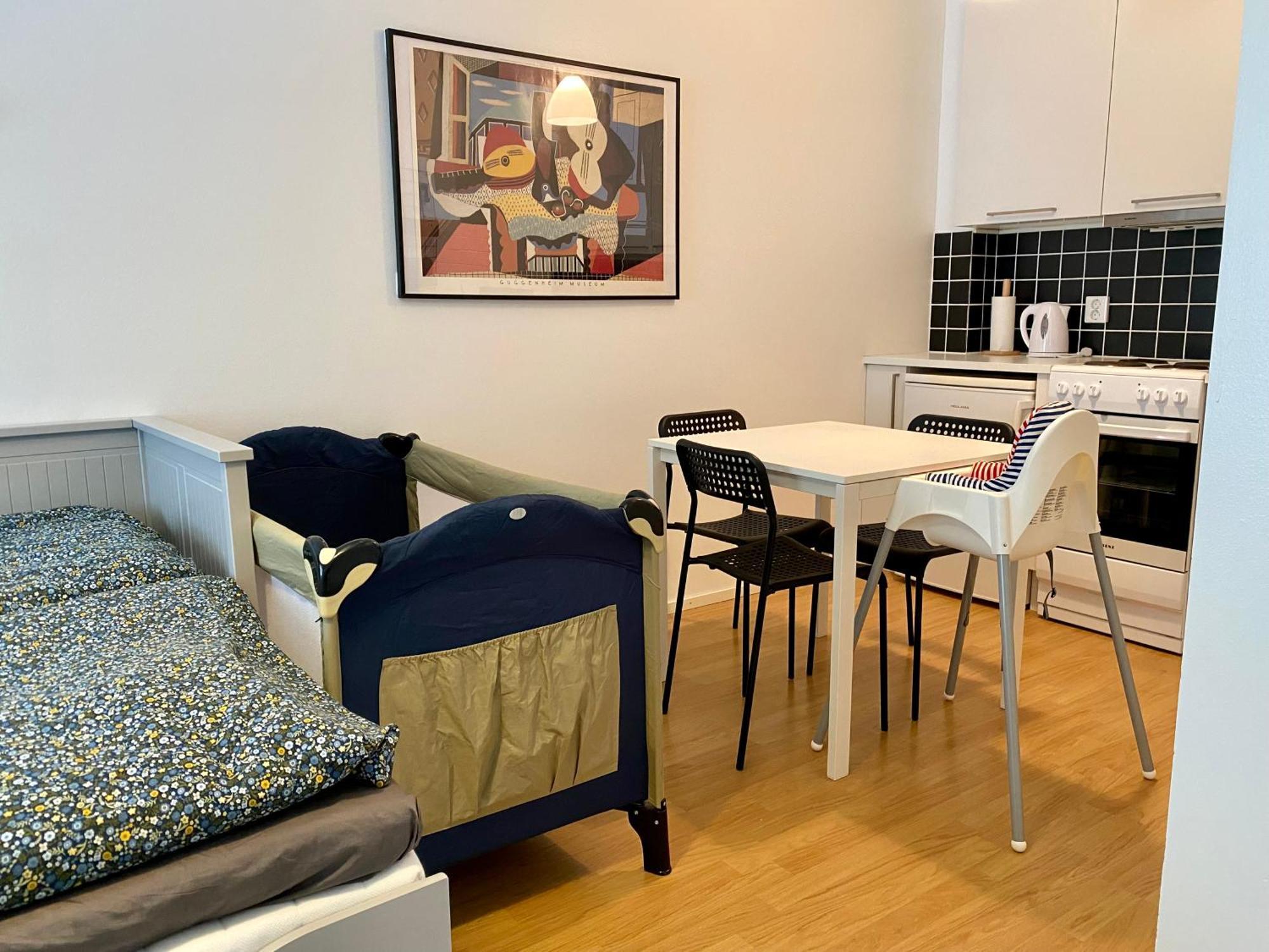 Tranquil Studio Near Nature, Free Parking& Wifi Helsinki Bagian luar foto