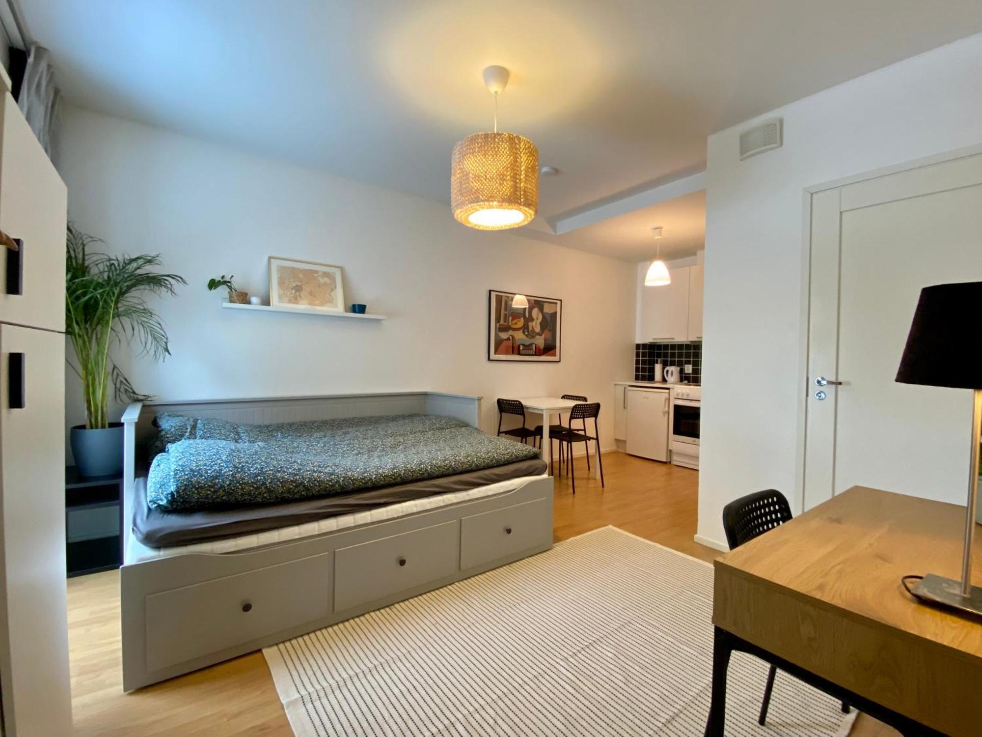 Tranquil Studio Near Nature, Free Parking& Wifi Helsinki Bagian luar foto